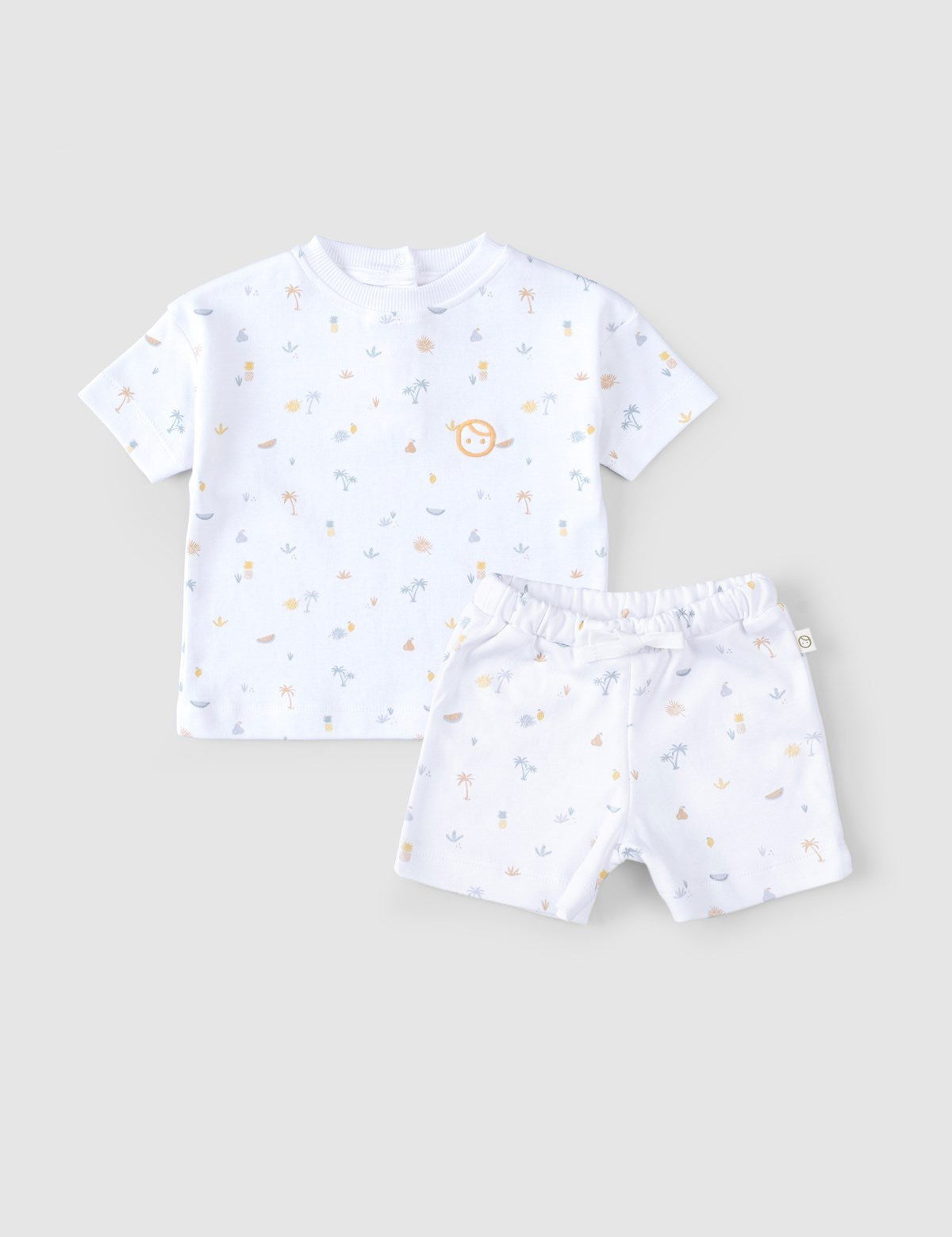 organic cotton baby shorts set picnic pattern front view
