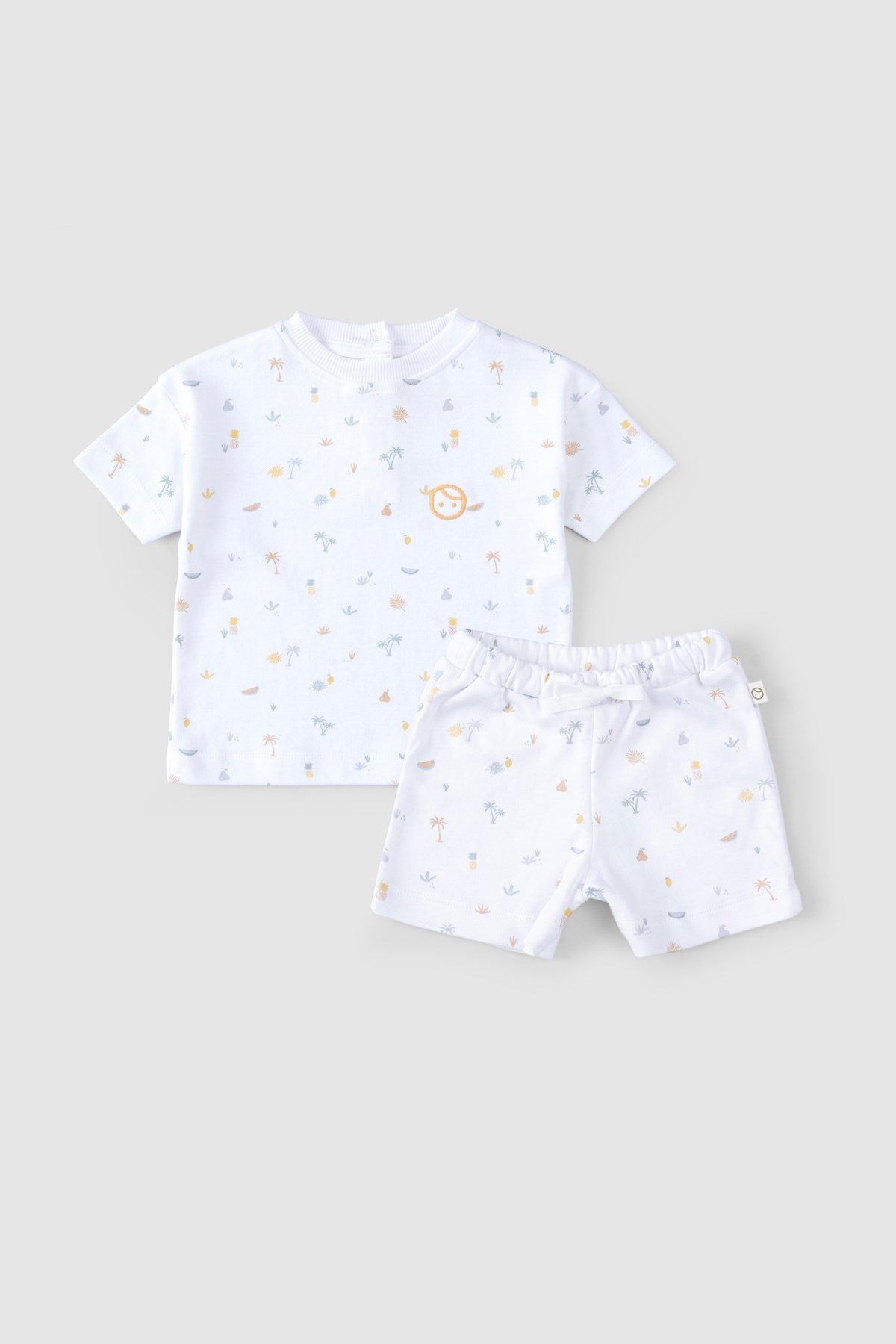 organic cotton baby shorts set picnic pattern front view
